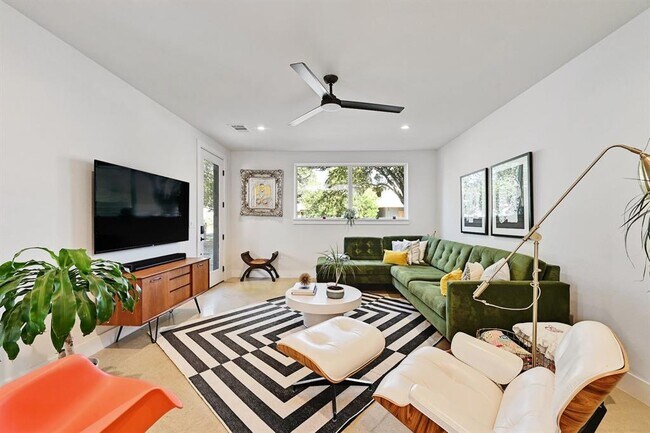 Photo - 505 Krebs Ln Unit A