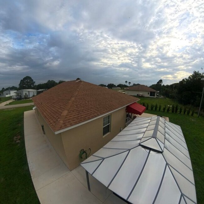 Photo - 25283 Canterbury Dr