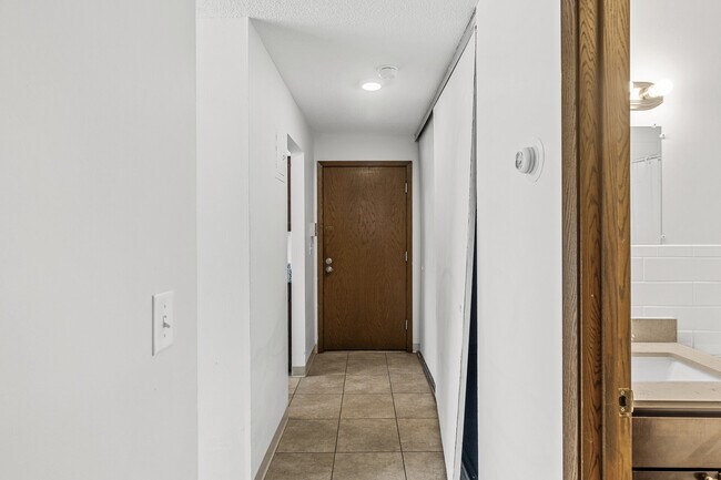 Photo - Park Pointe - Powderhorn Neighborhood