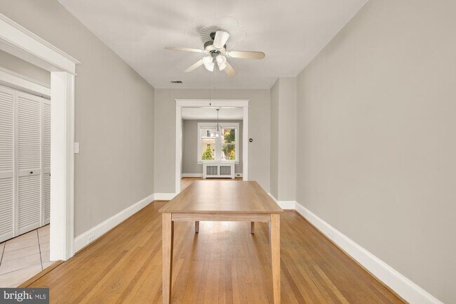 Photo - 2408 37th St NW