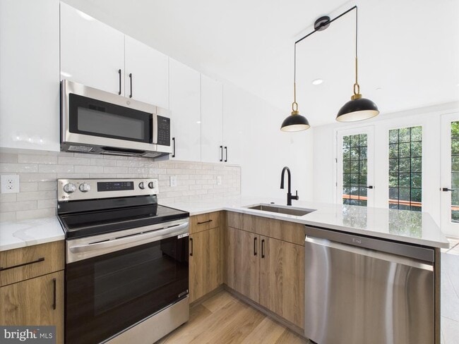 Photo - 1326 S Gross St Unit 4