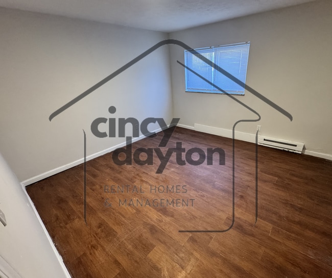 Photo - 6118 Stover Ave