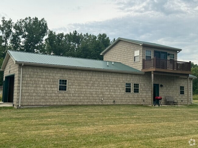 Building Photo - 420 S Nickel Dr Rental