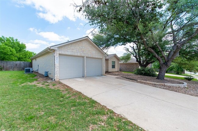Photo - 3913 Orion St