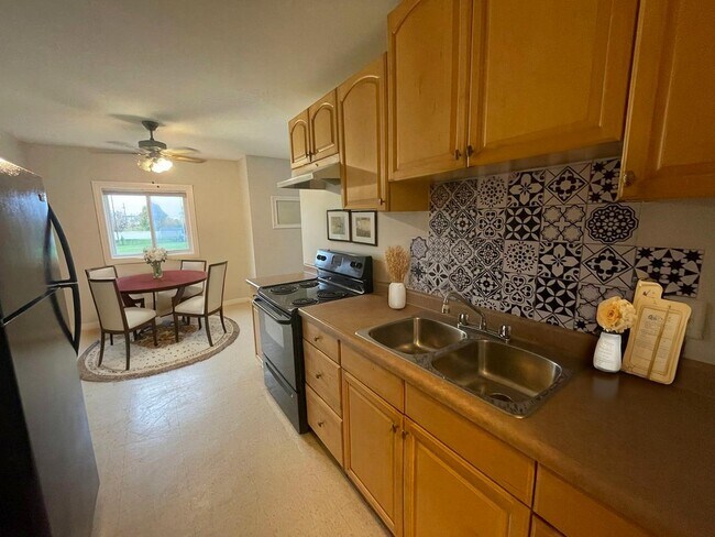 Photo - Clairview Court