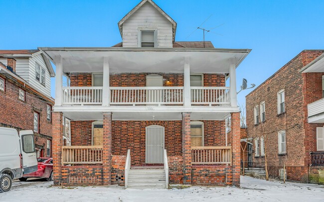 Photo - 15322 Yorick Ave