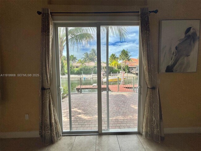 Photo - 1141 Waterside Ln