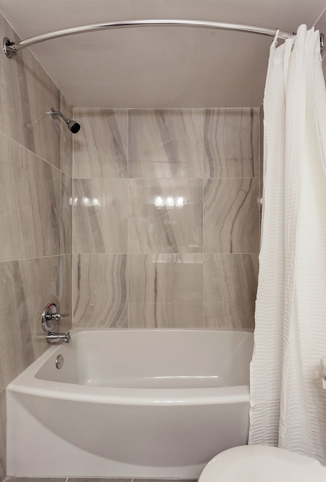 Renovated Bath - The Reserve of Southfield, Southfield MI