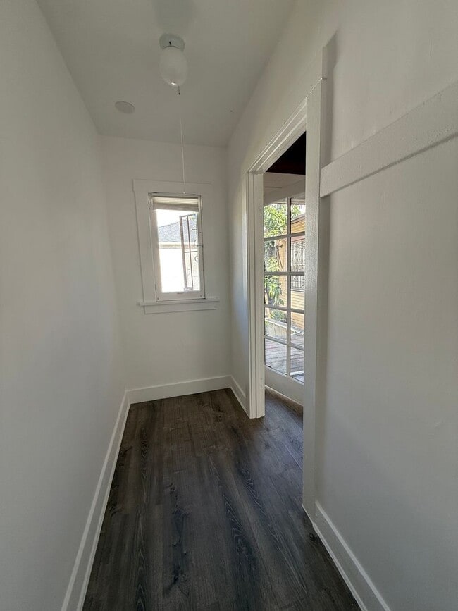 Photo - 6028 Eleanor Ave Unit 6028