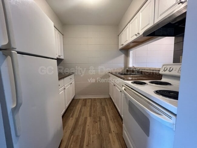 Photo - 265 Uteg St Unit 6