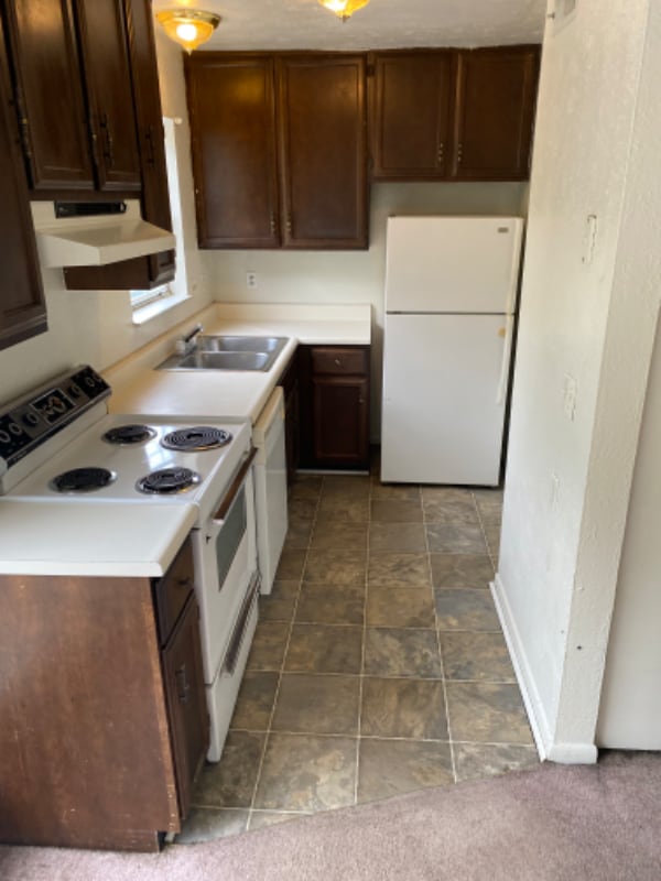 Photo - 214 Cross Lanes Dr