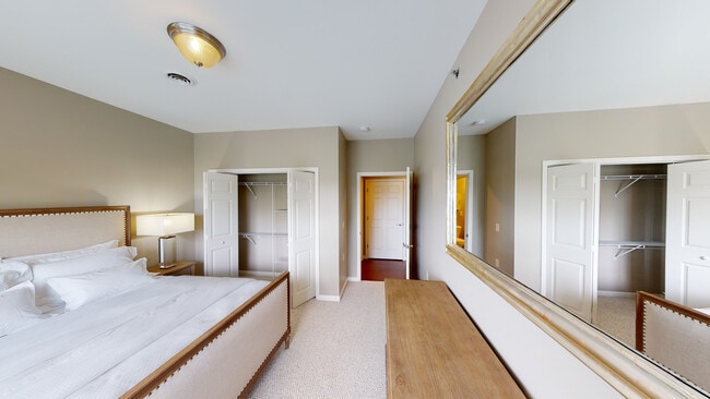 Park Lane South Apartments