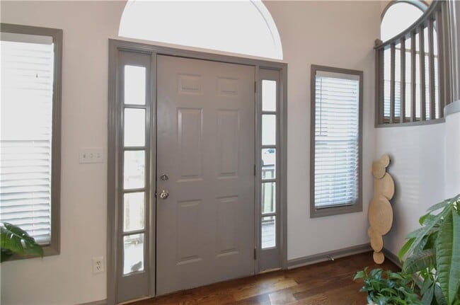 2582 Candler Way