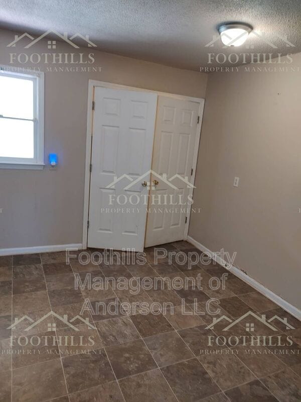 Photo - 208 N Major Rd Unidad B