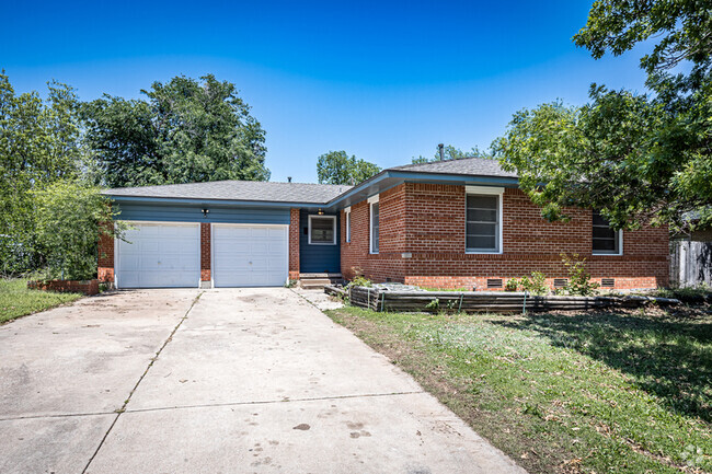 Building Photo - 4503 SW Atom Ave Rental