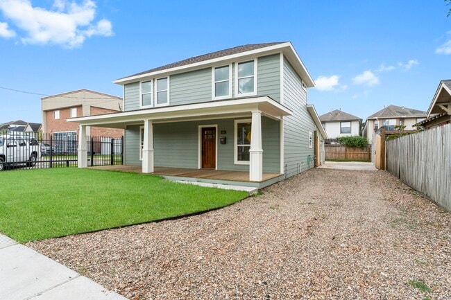 Photo - 1507 N Durham Dr