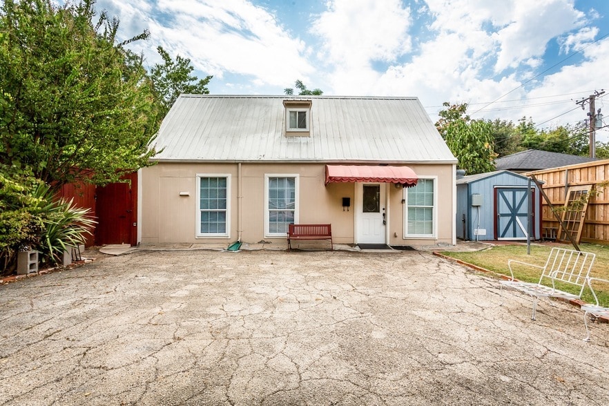 Photo - 5422 Miller Ave