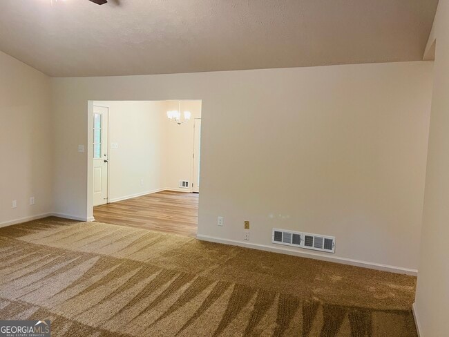 21 Mountain Brook Rd