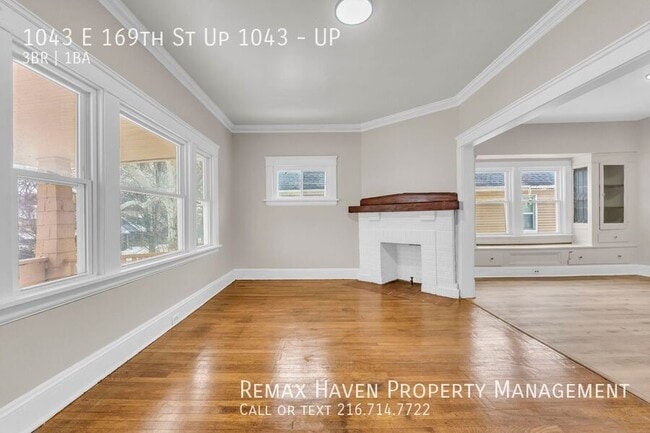 Photo - 1043 E 169th St Unidad UP