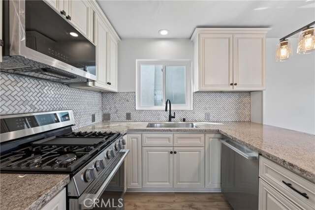 Photo - 440 3rd St