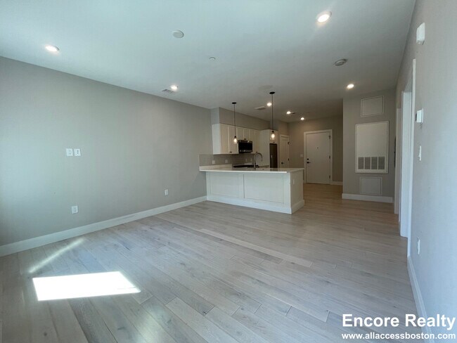 Photo - 197 Green St Unit 306