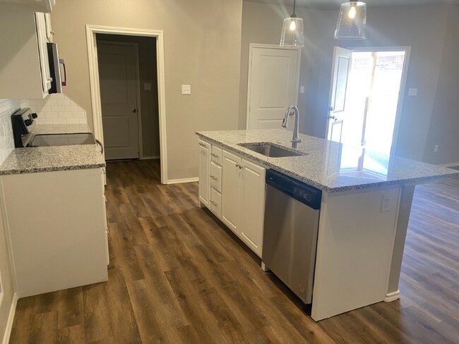 Photo - 1224 Preston Trails