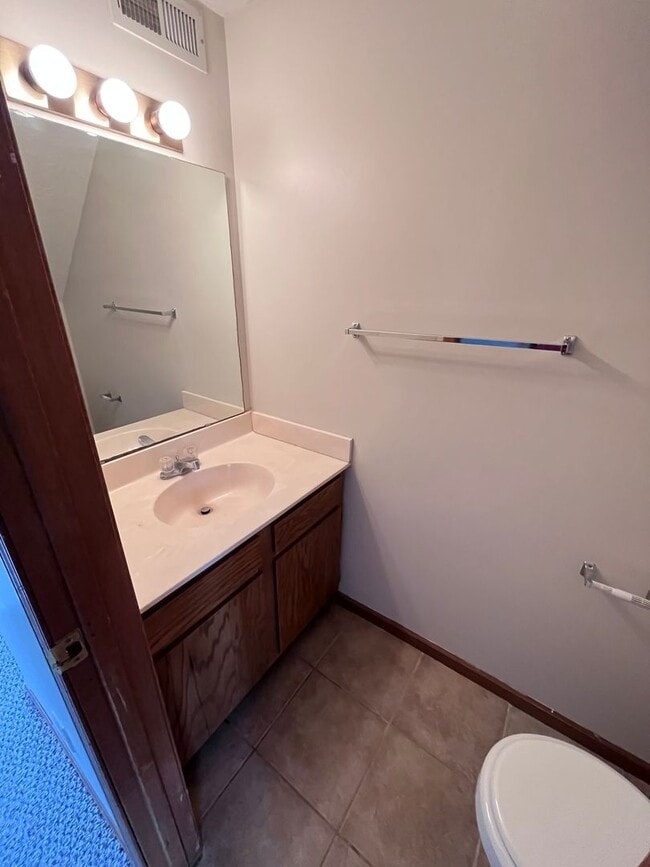 Photo - Sycamore Lane Apartments II Unit 4