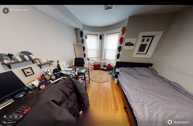 Photo - 83 Windsor St Unit 1