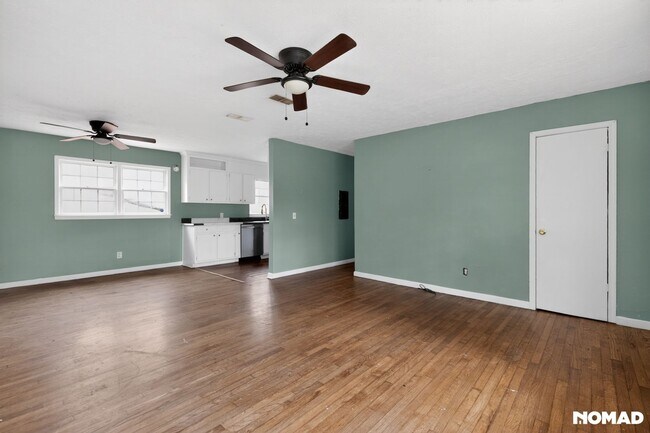 Photo - 1471 Stringer Rd