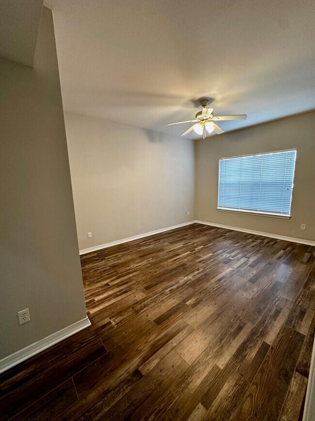 Photo - 2154 Whispering Pines Blvd Unit 3