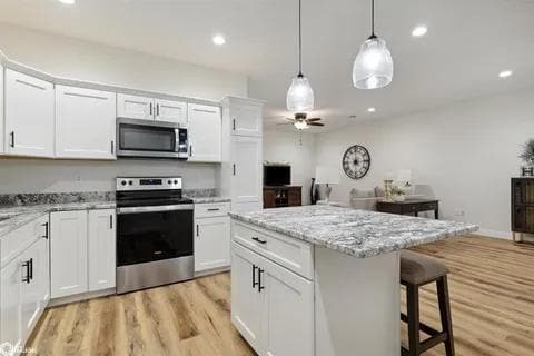 Photo - 602 W Monroe St