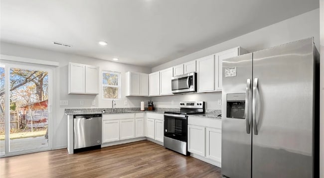 Photo - 127 Villa Ln