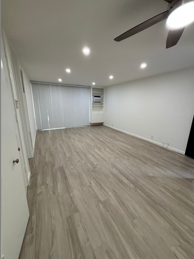 533 S hudson Ave Unidad 5