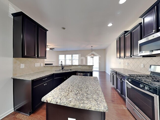 Photo - 2809 Southern Trace Dr