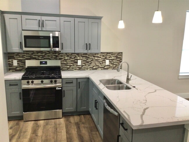 Photo - 2109 Marnel Rd Unit F