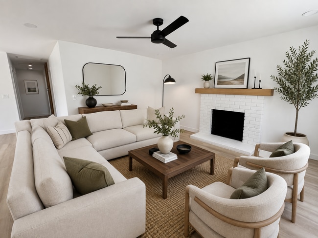Photo - 1327 Tanglewood Dr