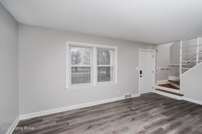 Photo - 2926 Yorkshire Blvd Casa