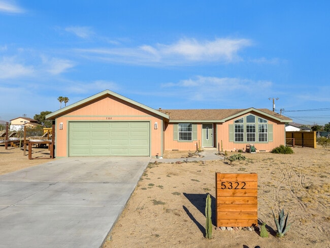 Building Photo - 5322 Flamingo Ave Rental