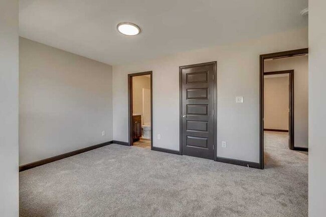 Photo - Delaney Way- 122