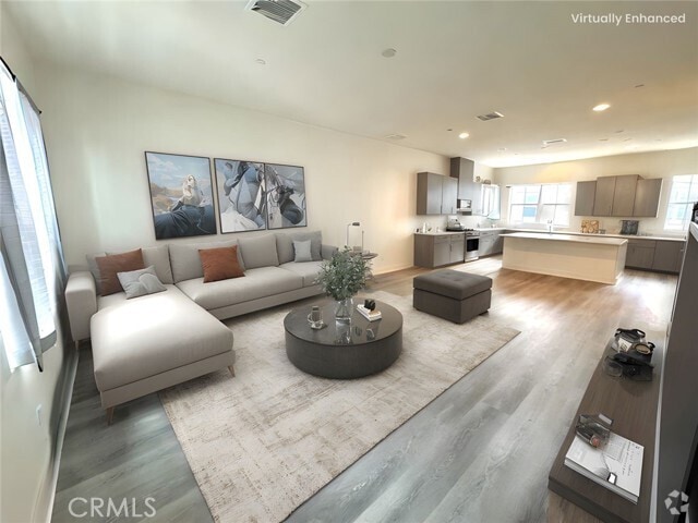 Building Photo - 15936 Ellington Wy Rental