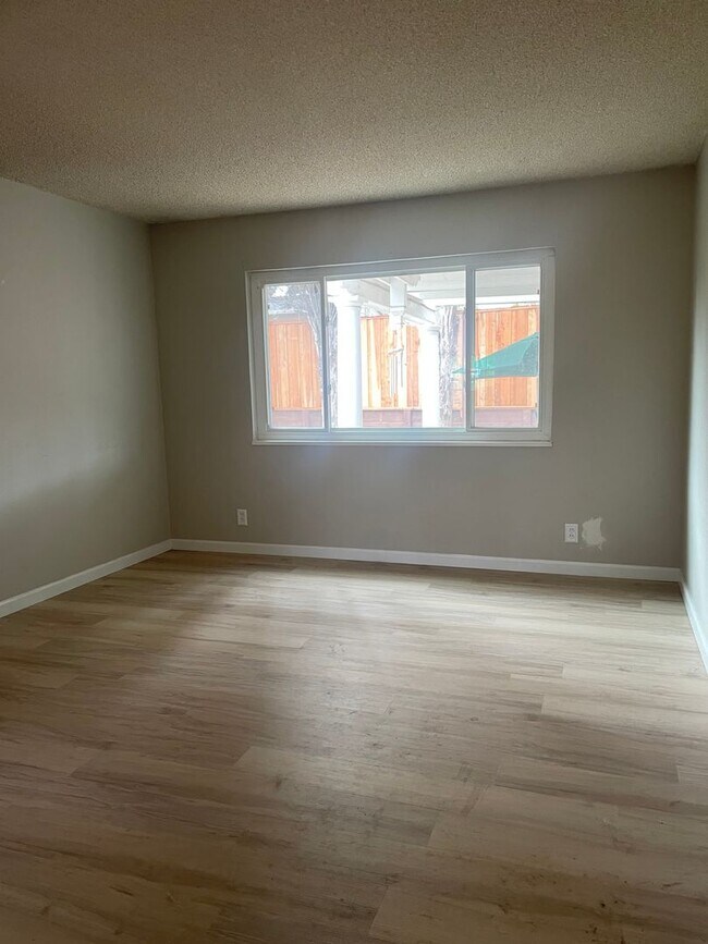 Beautiful 3 Bedroom 2 bath Home in Campbell Rental For Rent in Campbell