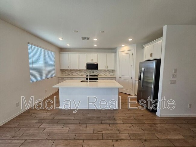 Photo - 22815 E Watford Dr