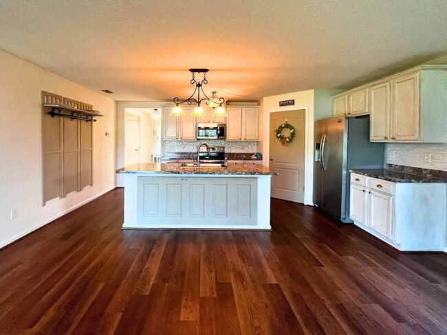 Photo - 4/2 with Community Amenities