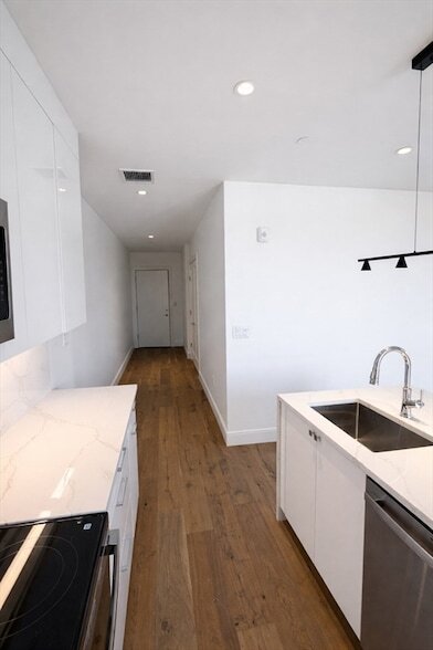 Photo - 1121 Dorchester Ave Unit 205