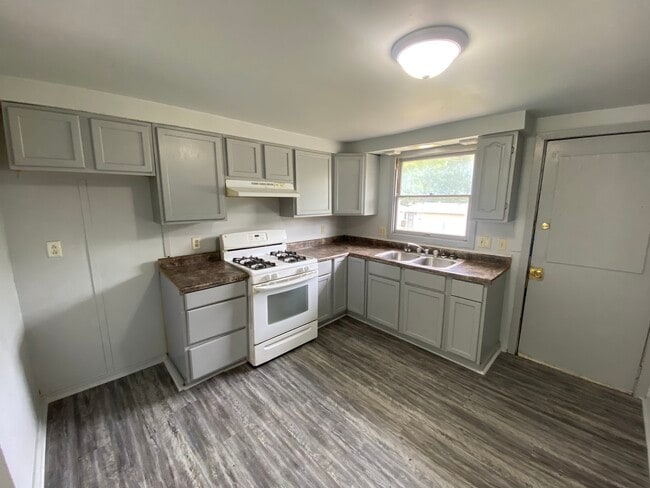 Photo - 1420-H Cleveland-