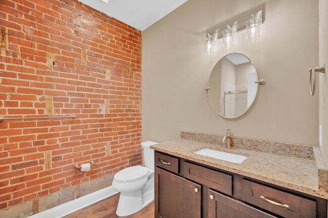Unit C – 2BR / 1BA – 1,000 sq. ft - Bridwell on Broad
