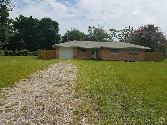 Building Photo - 11875 FM 3083 Rental