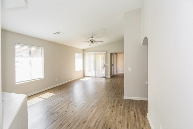 Photo - 7223 W Winslow Ave