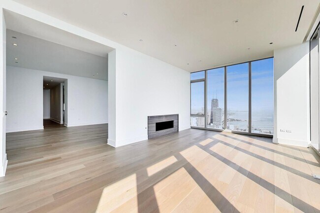 363 E Wacker Dr