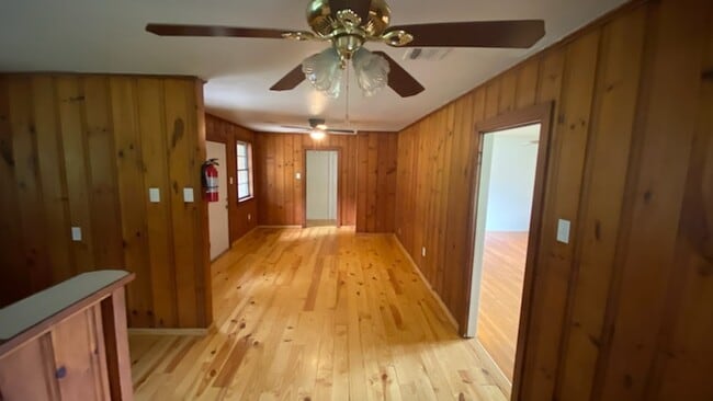 Photo - 3153 Joyce Dr